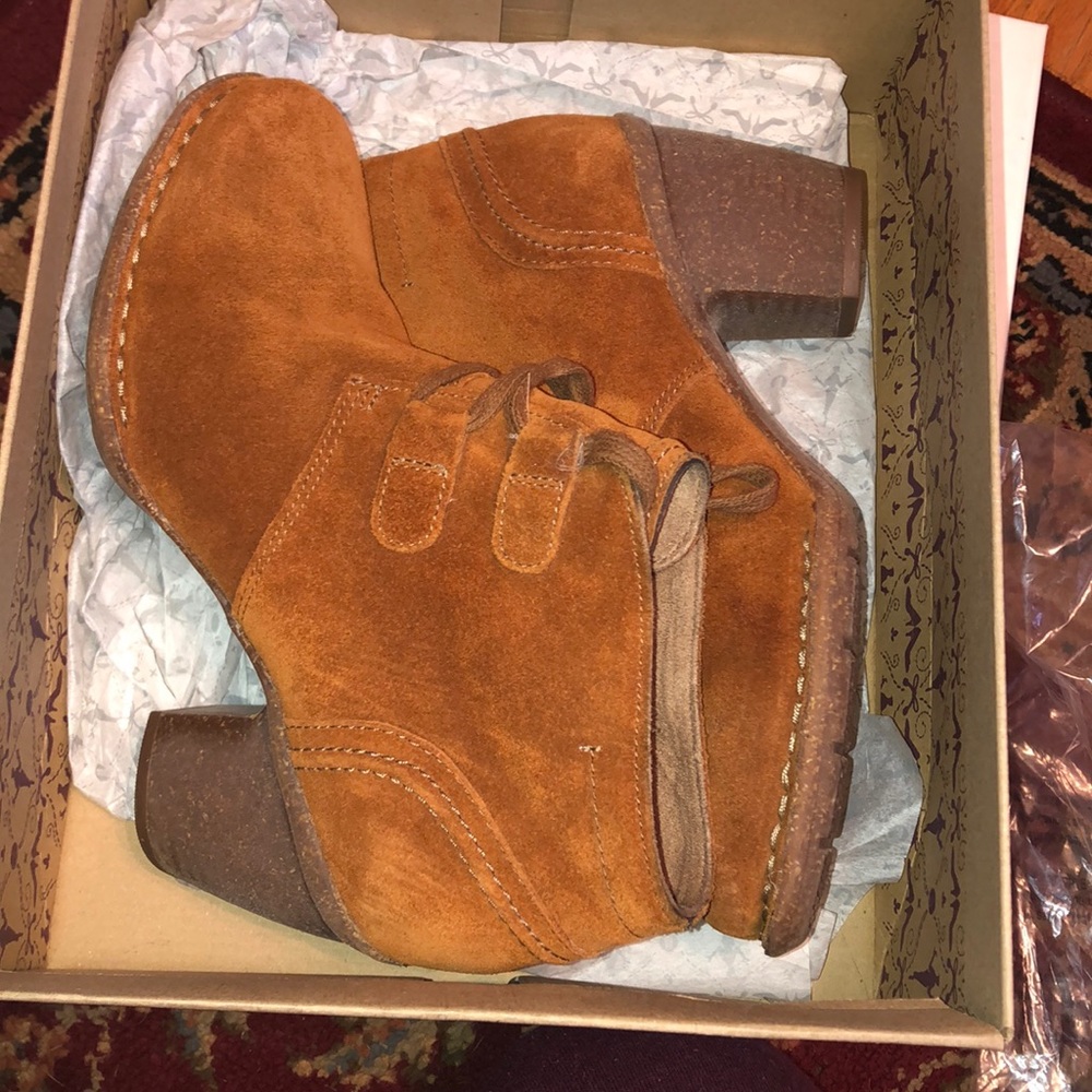 SOLD!!! Casual Heels